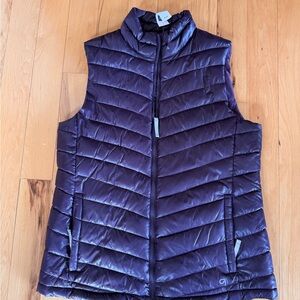 Gap Women's Purple Puffer Vest
